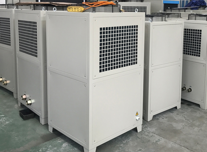 油冷機和水冷機該如何選擇？