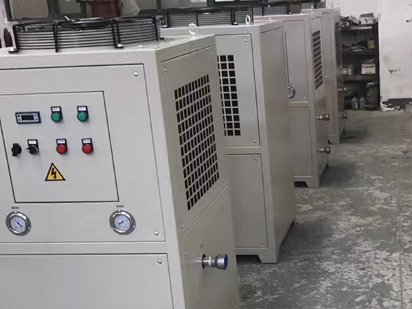 油冷機品牌裝置環(huán)境有哪些