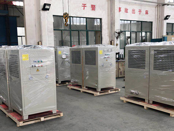 油冷機(jī)品牌主要應(yīng)用效率 油冷機(jī)品牌主要應(yīng)用效率